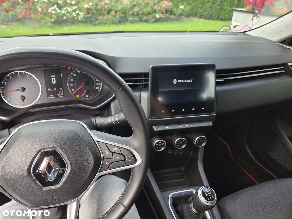 Renault Clio - 16