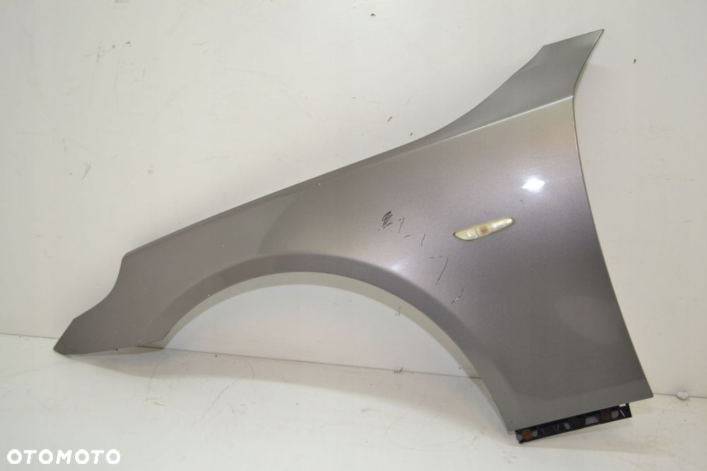 BMW E60 E61 BŁOTNIK LEWY PRZÓD PRZEDNI - 1