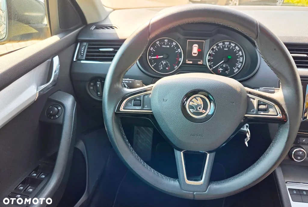 Skoda Octavia Combi 1.4 TSI DSG Style - 32
