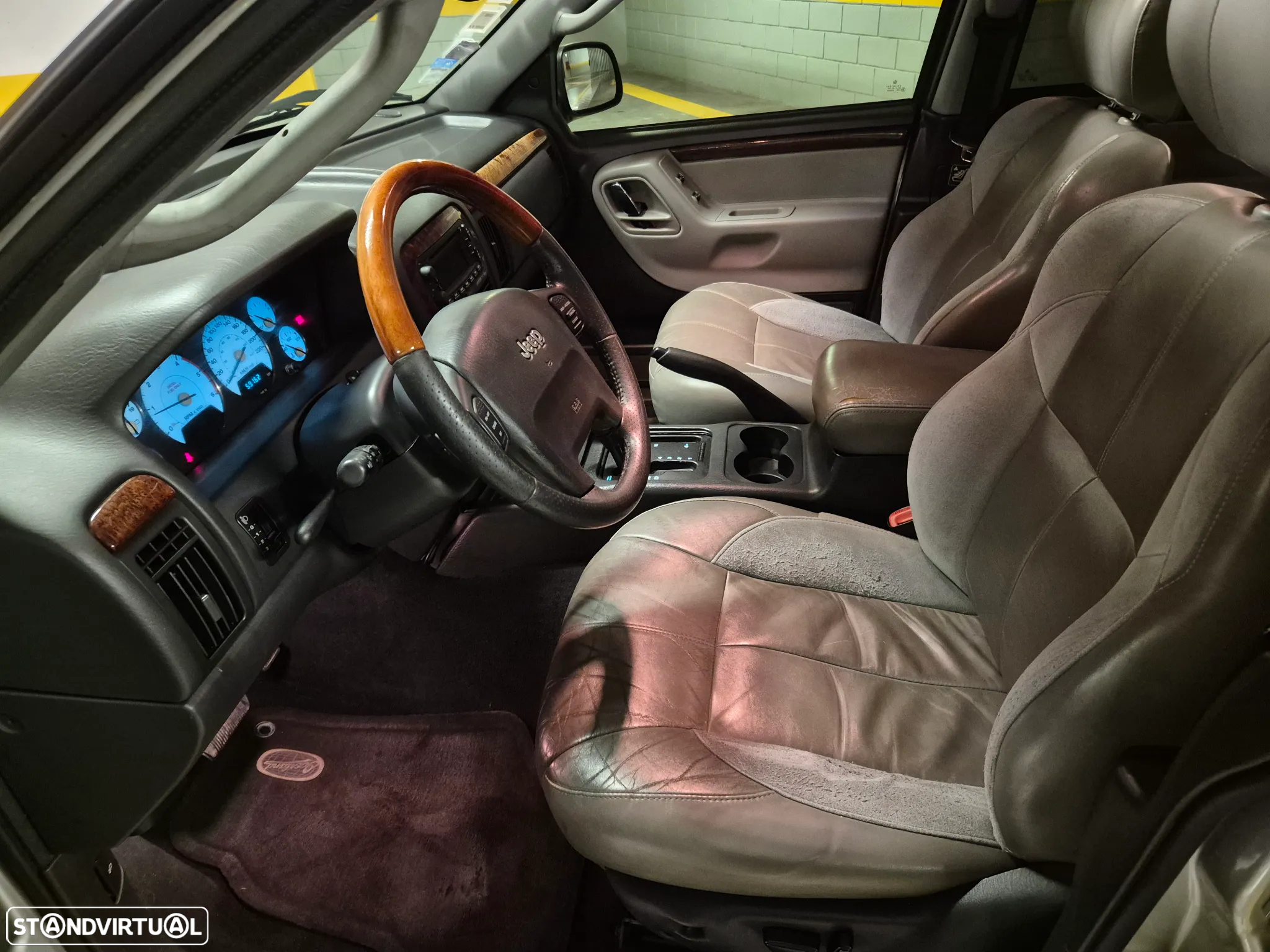 Jeep Grand Cherokee 2.7 CRD Overland - 30