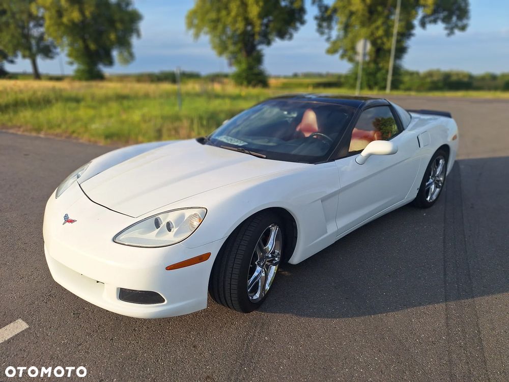 Chevrolet Corvette - 1