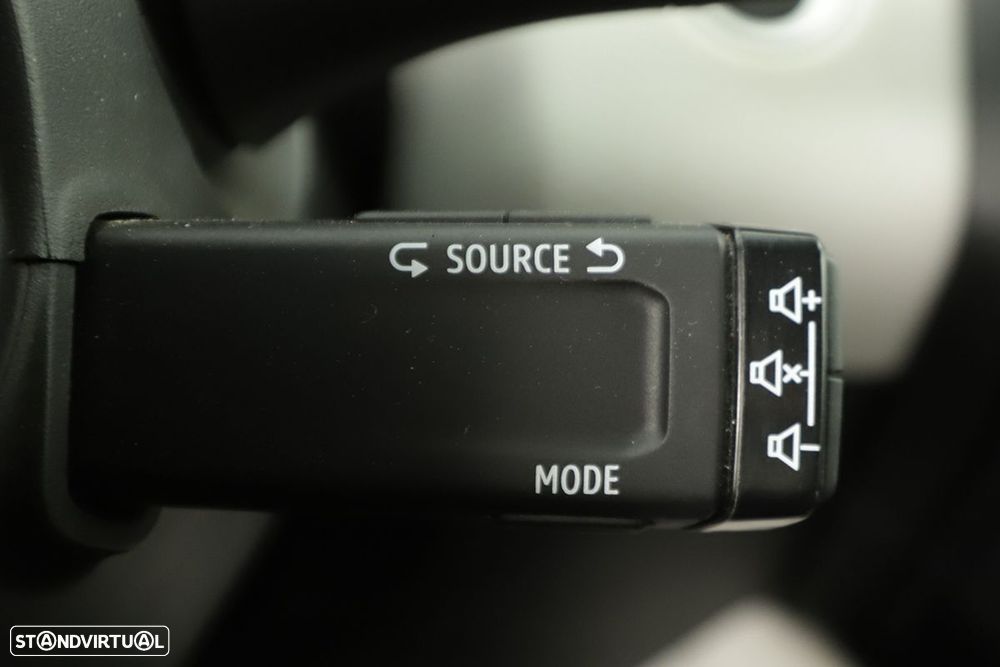 Renault Clio 1.0 TCe Techno - 18