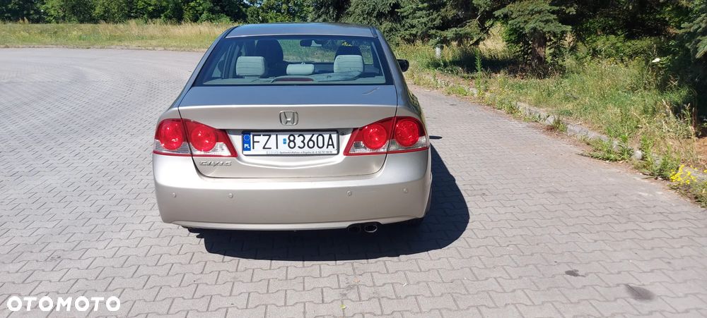 Honda Civic 1.8i-VTEC Comfort - 2