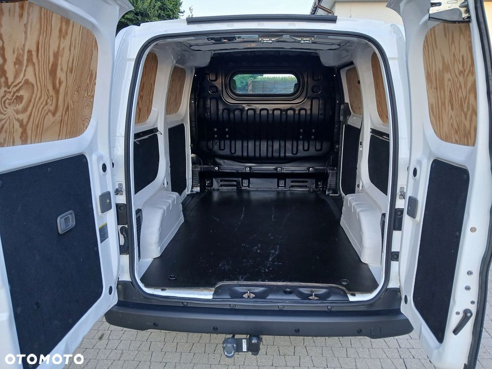 Nissan NV200 - 8
