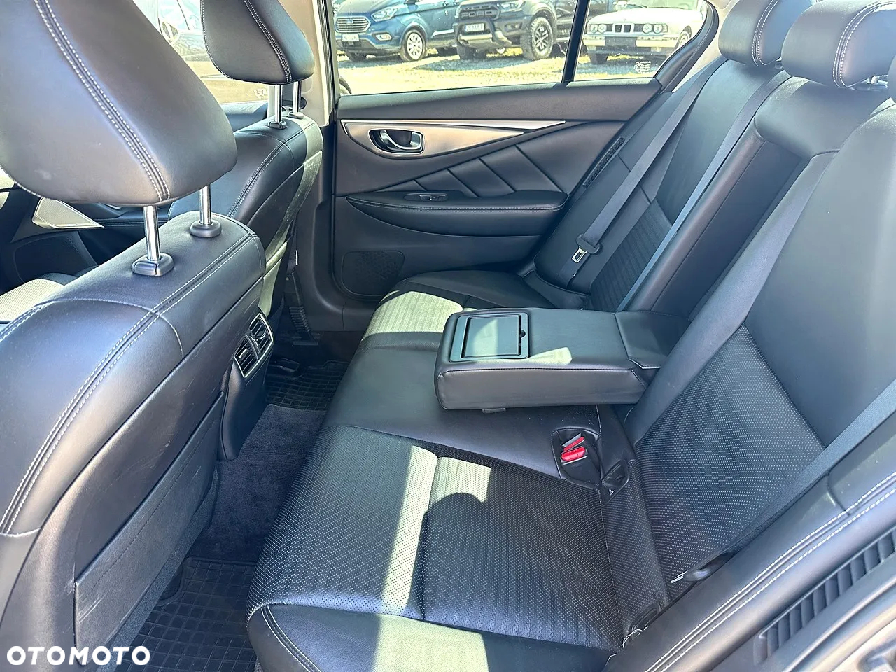 Infiniti Q50 2.0t Premium - 9