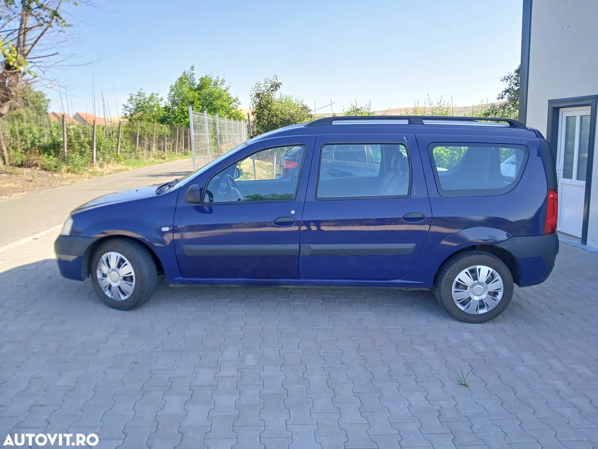Dacia Logan MCV 1.6 16V Laureate - 9