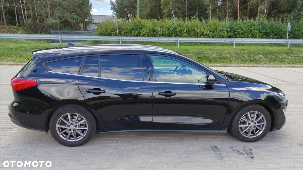 Ford Focus 1.0 EcoBoost Active - 14