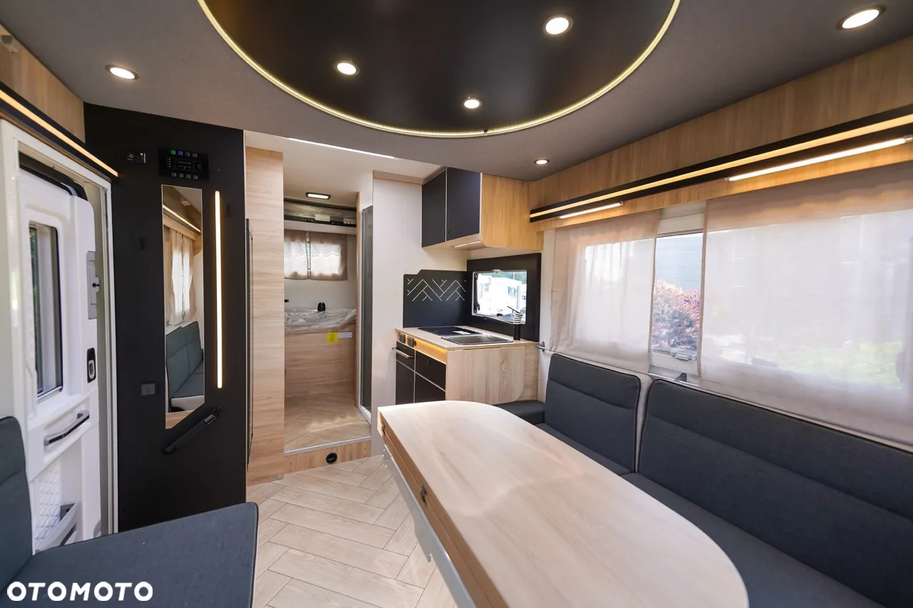 Ford Chausson 720 Etape Line - 24