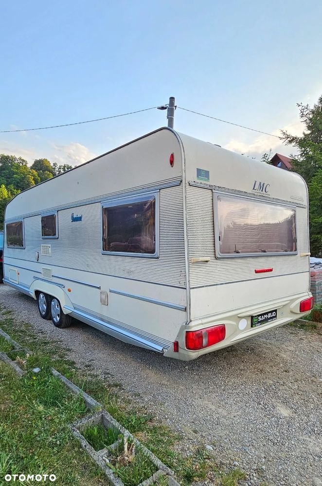 LMC E702 - 17