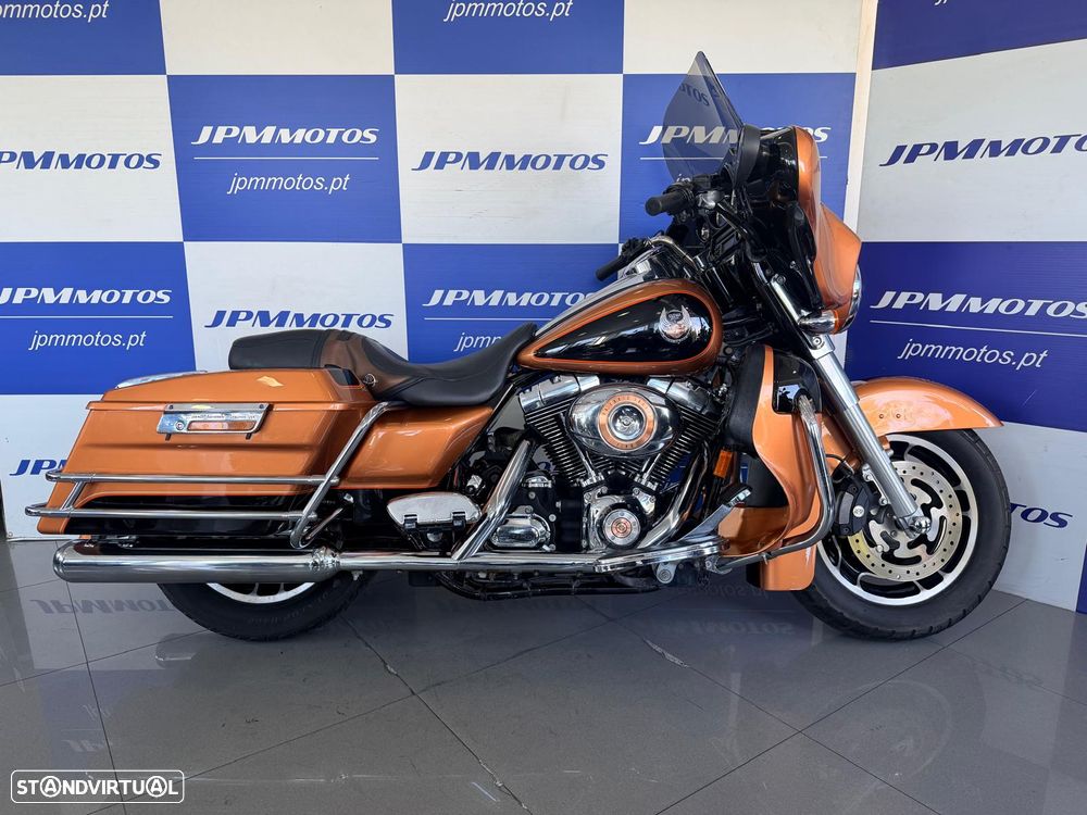 Harley-Davidson Street Glide - 4