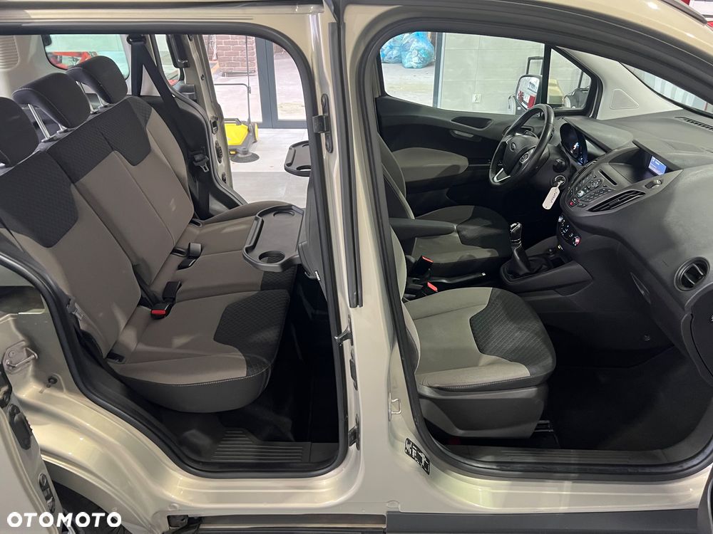 Ford Tourneo Courier 1.0 EcoBoost Sport - 18