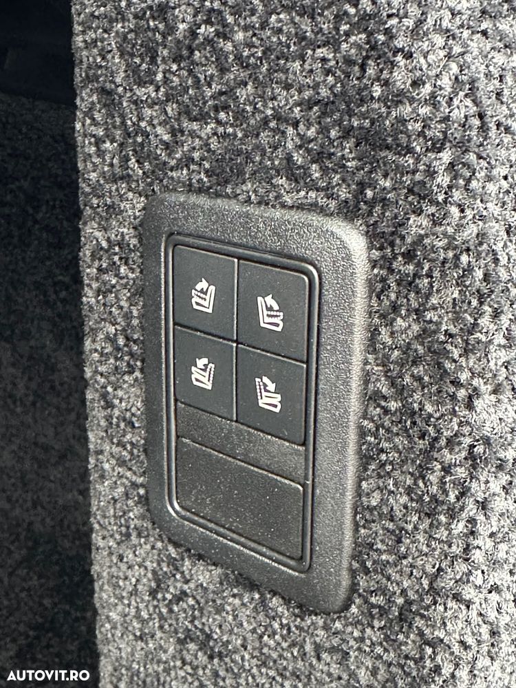 Land Rover Range Rover Vogue - 34