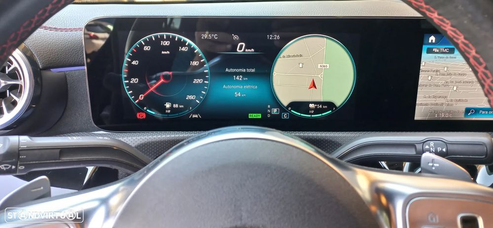 Mercedes-Benz CLA 250 e AMG Line - 8