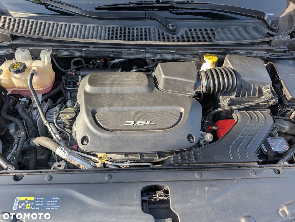 Chrysler Pacifica - 21