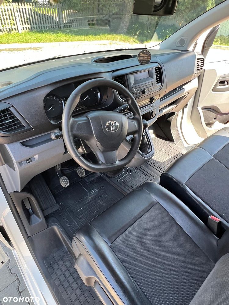 Toyota PROACE - 12