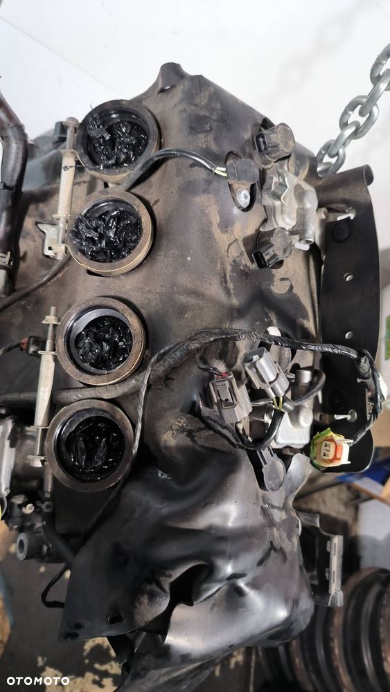 SILNIK MOTOCYKL KAWASAKI GTR 1400 ZXT40AE ZZR1400 - 2