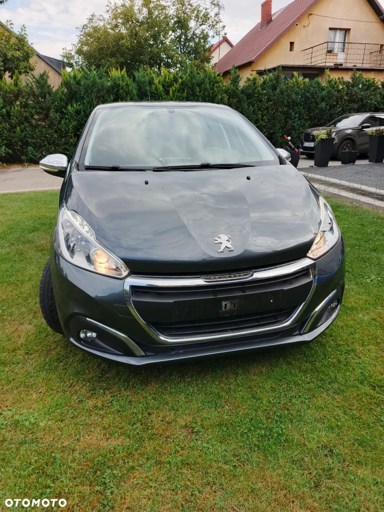 Peugeot 208 1.2 PureTech Style - 1