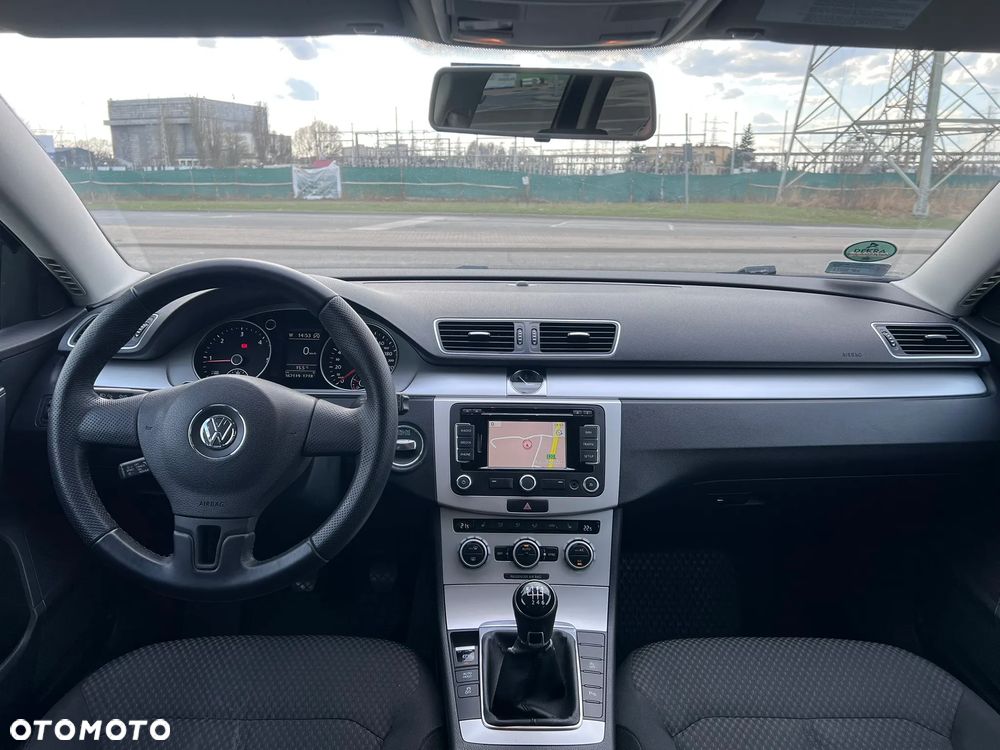 Volkswagen Passat 2.0 BlueTDI SCR Business Edition - 8