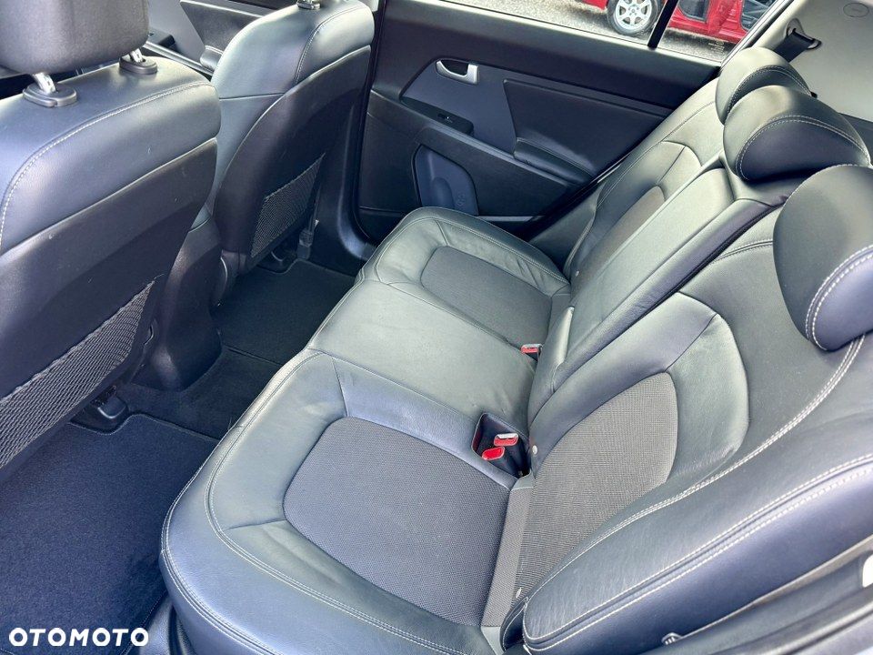 Kia Sportage 1.6 GDI L 2WD - 37