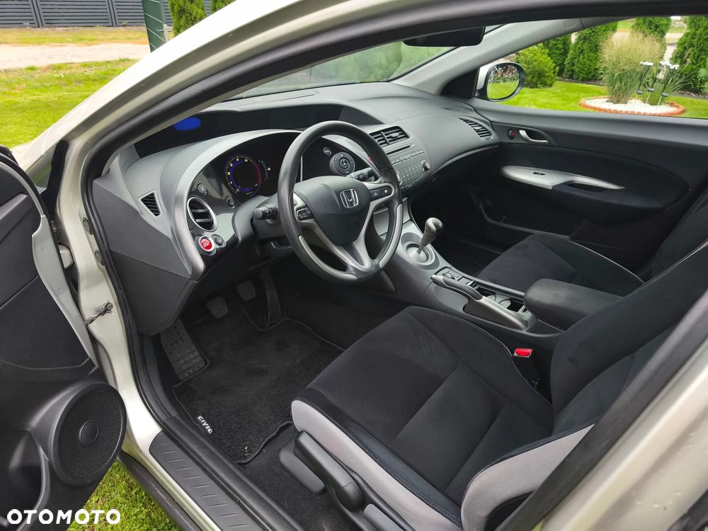 Honda Civic 1.4 Comfort - 15