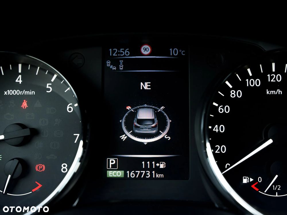 Nissan Qashqai 1.2 DIG-T TEKNA+ - 37