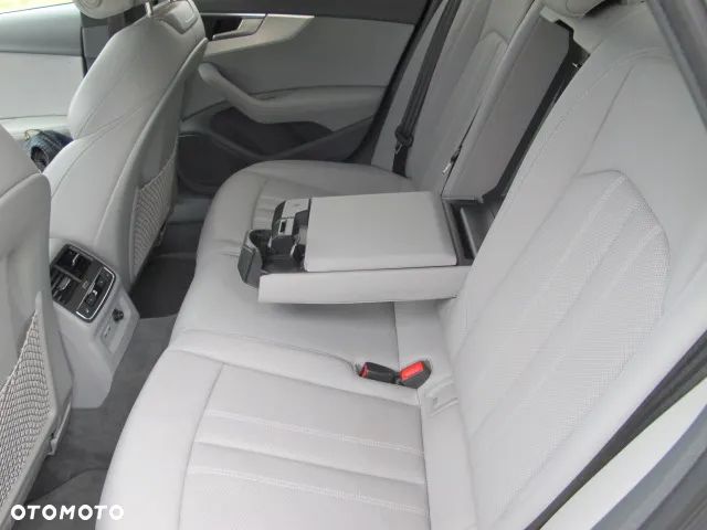 Audi A4 - 11