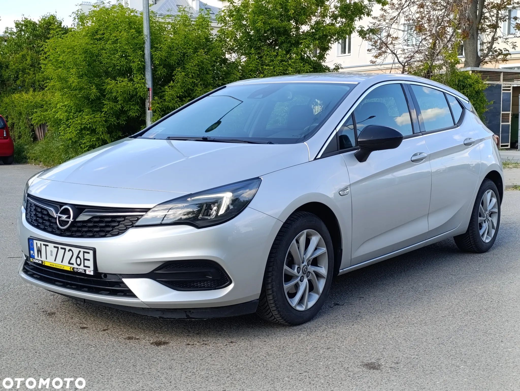 Opel Astra V 1.2 T Elegance S&S - 1