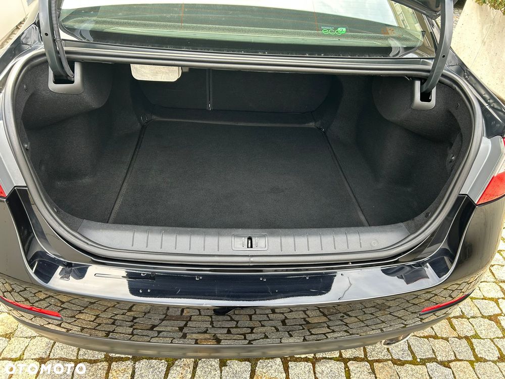 Renault Latitude - 8