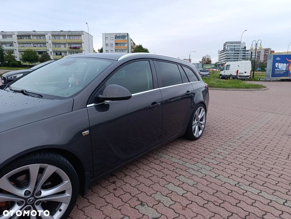 Opel Insignia - 2