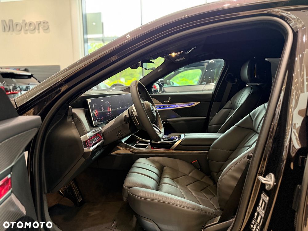 BMW Seria 7 740d xDrive mHEV sport - 5