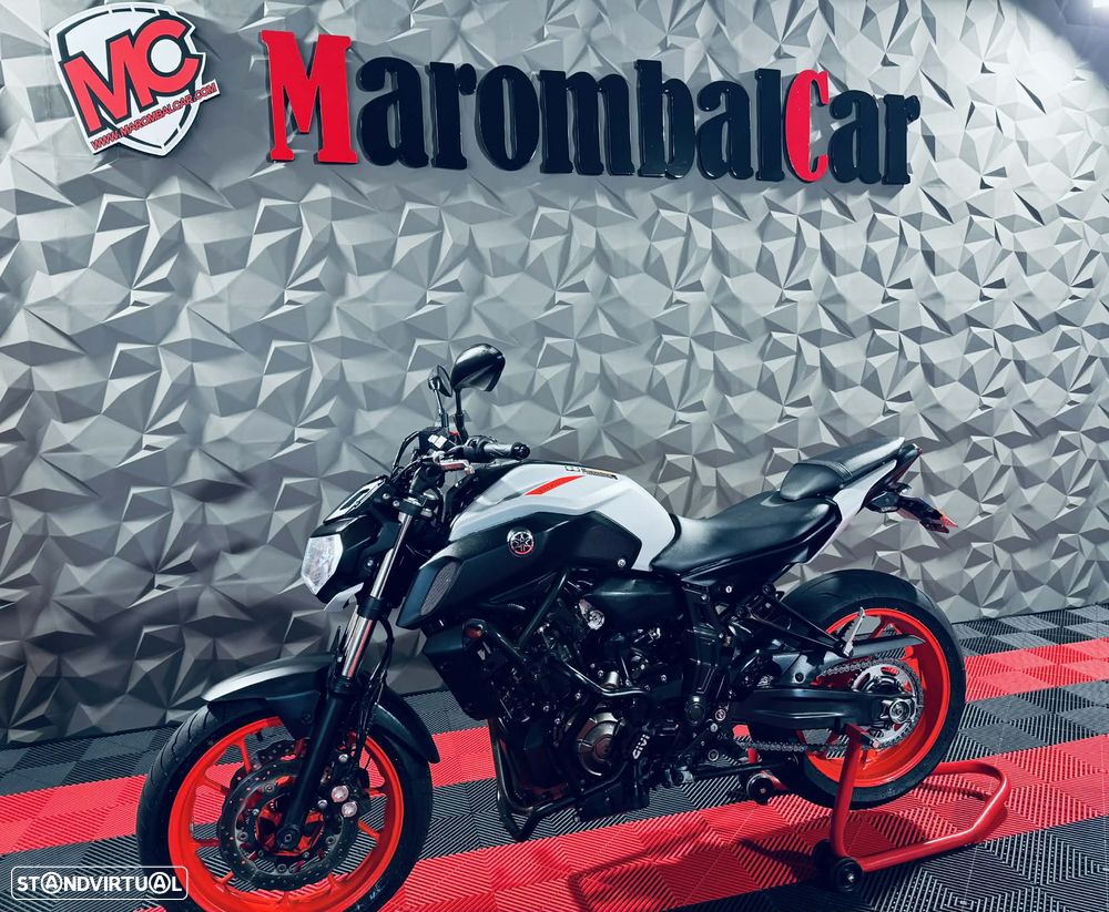 Yamaha MT-07 - 30