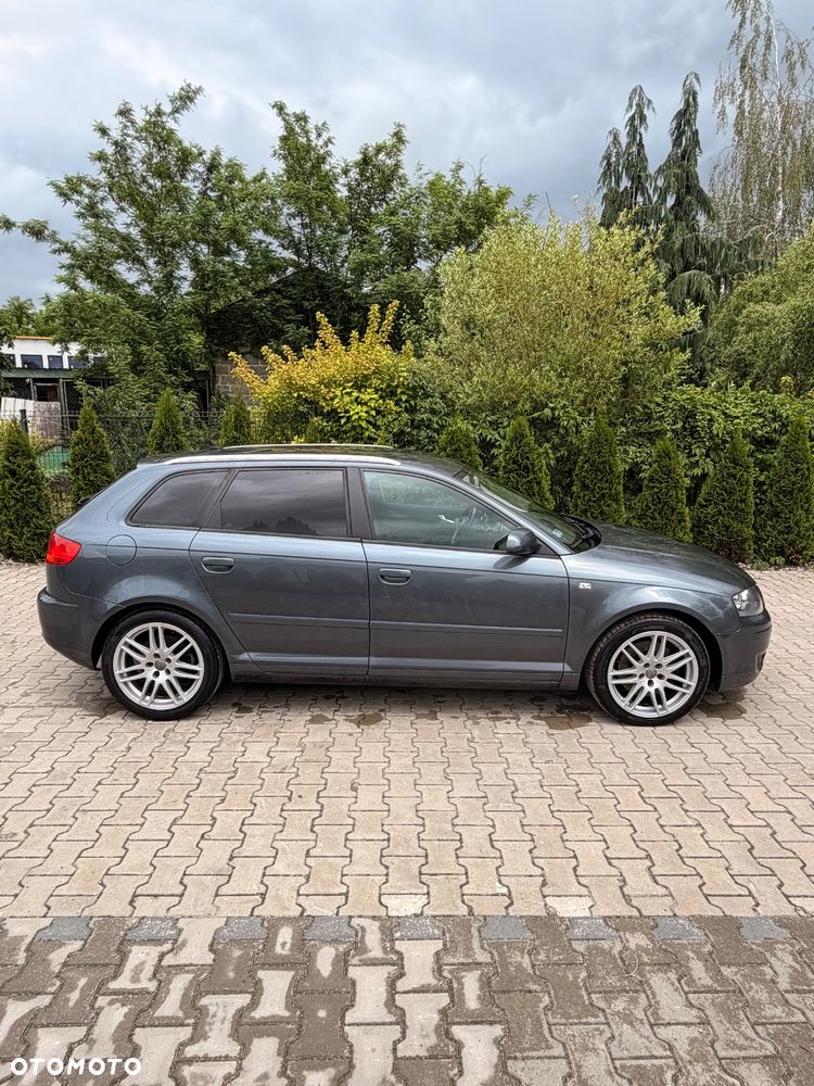 Audi A3 Sportback 2.0 TDI DPF Ambition - 1