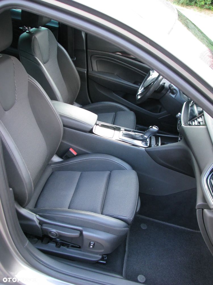 Opel Insignia 2.0 CDTI Sports Tourer Automatik - 13