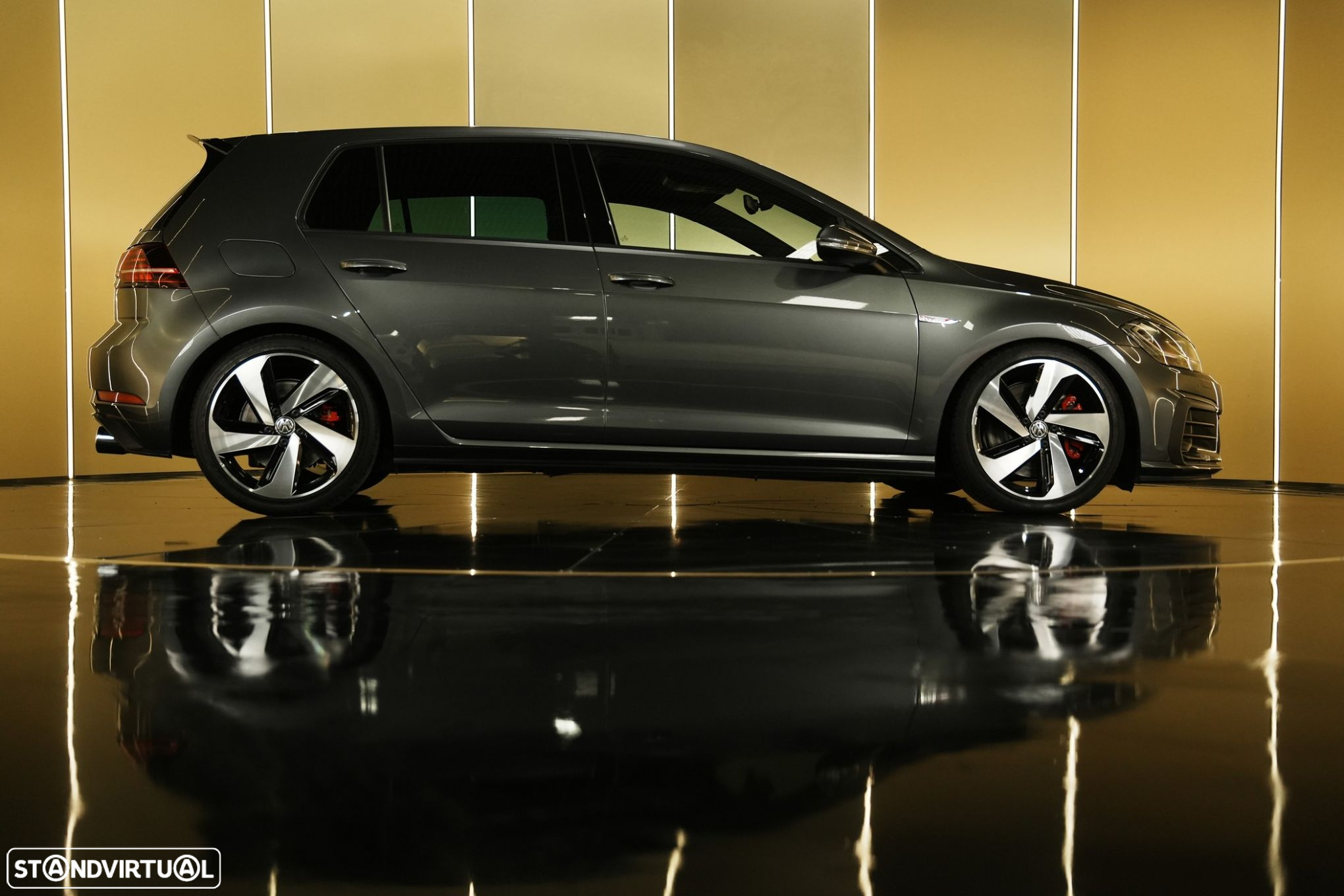 VW Golf 2.0 TSI GTI DSG - 5