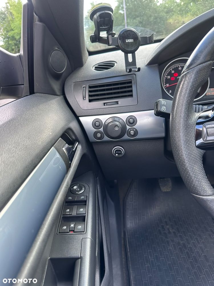 Opel Astra 1.8 Cosmo - 15
