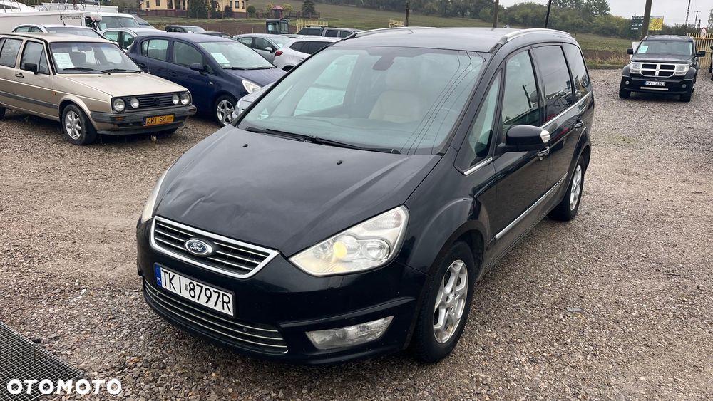Ford Galaxy - 35