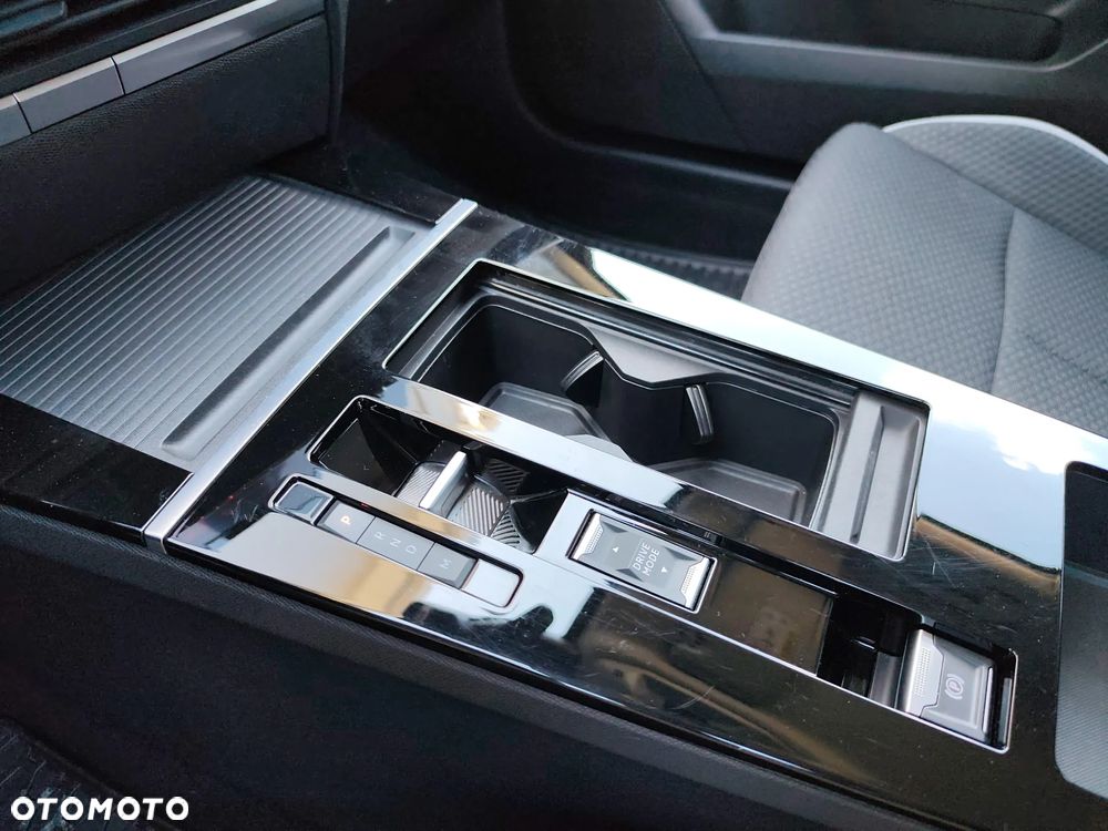 Opel Astra 1.2 T Elegance S&S - 15