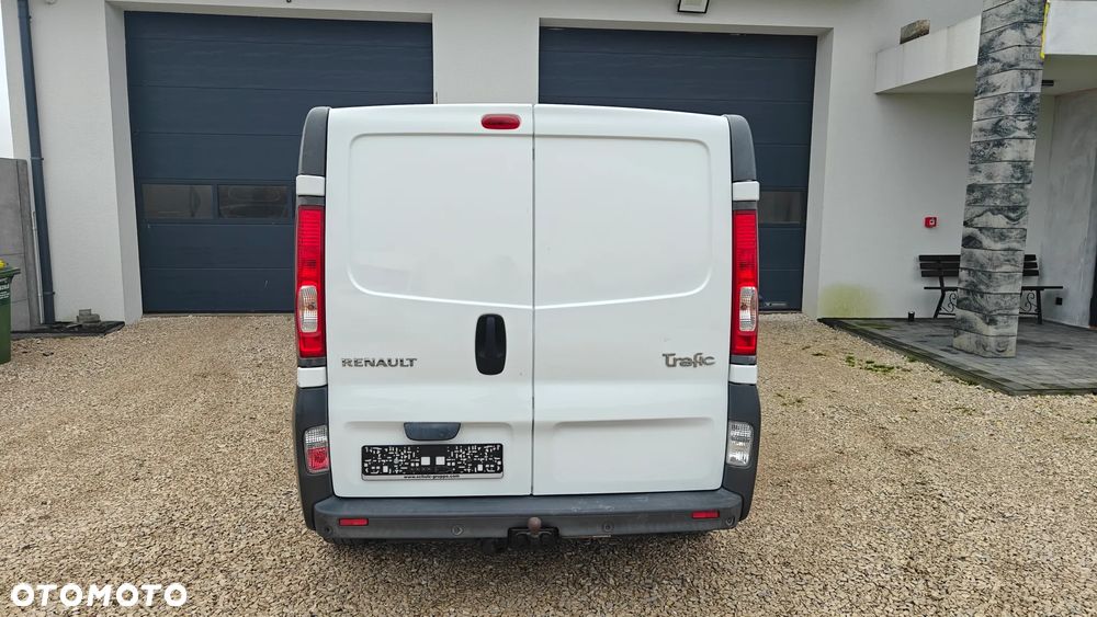 Renault TRAFIC - 6