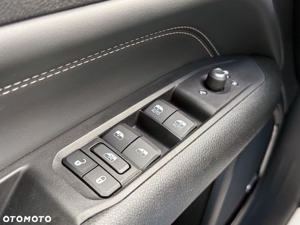 Jeep Compass - 24