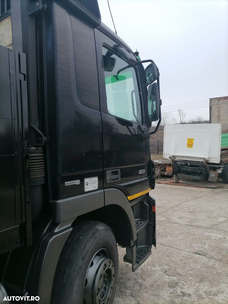 Mercedes-Benz Actros 1832 - 18