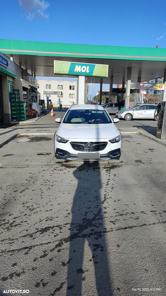 Opel Insignia Sport Tourer 2.0 Turbo 4X4 Start/Stop Country Tourer Exclusive Aut. - 3