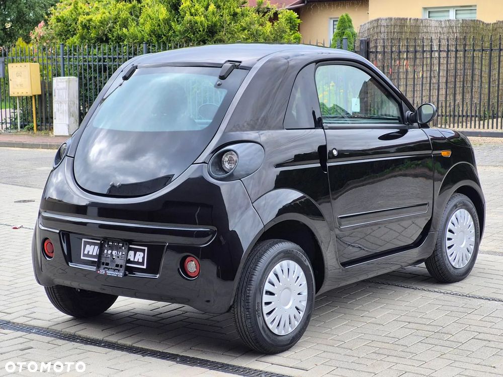 Microcar DUE - 15