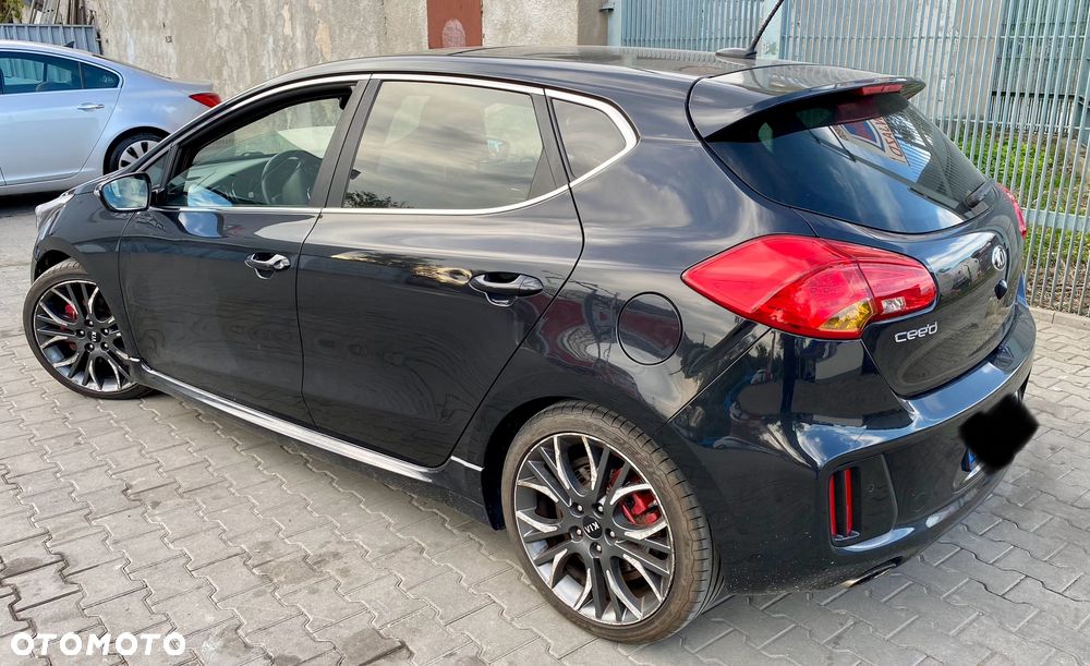 Kia Ceed - 6