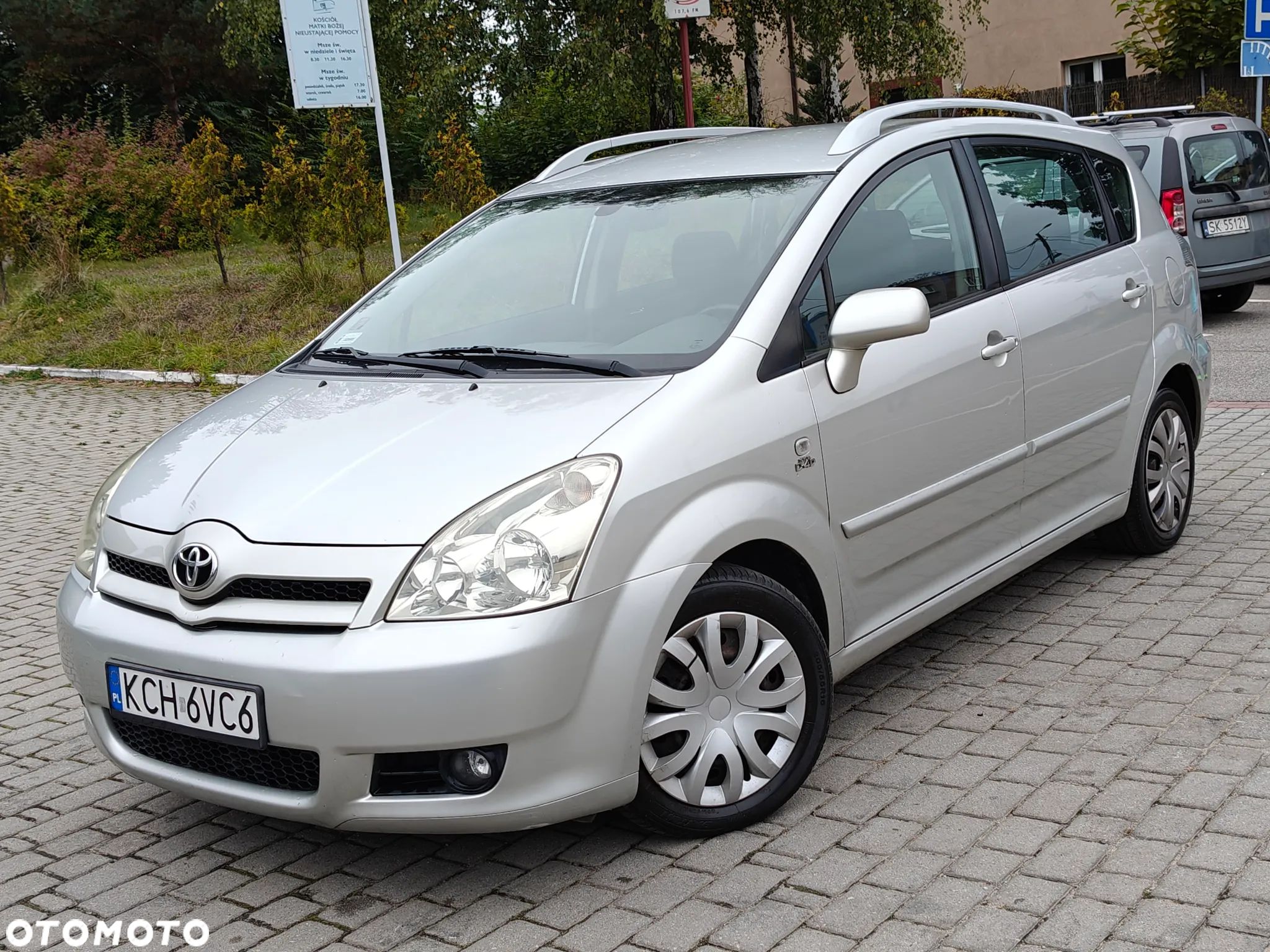 Toyota Corolla Verso 2.0 D-4D Sol - 1