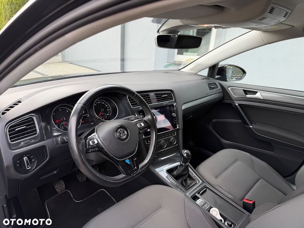 Volkswagen Golf 1.6 TDI BMT Highline - 10