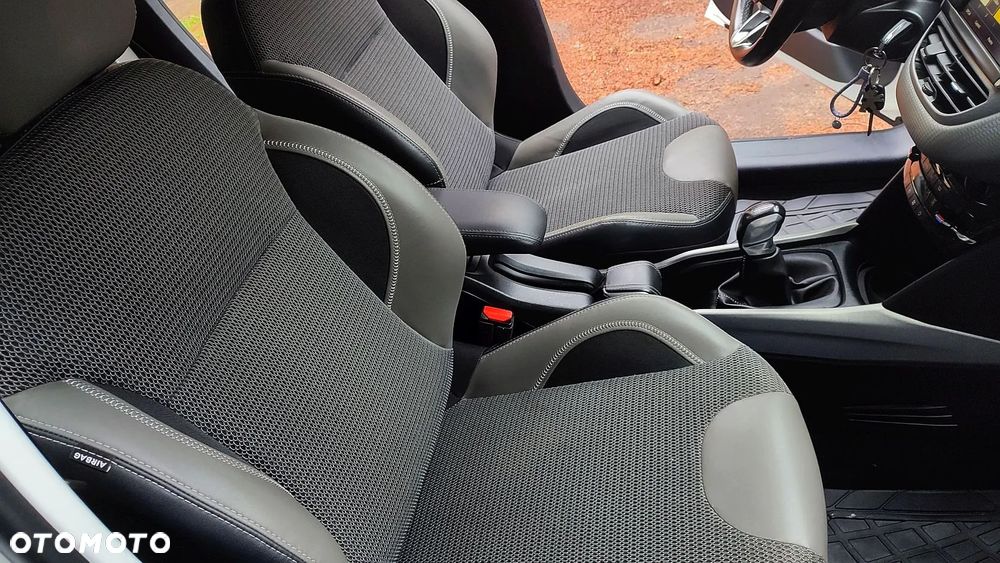 Peugeot 2008 PureTech 110 Style - 24