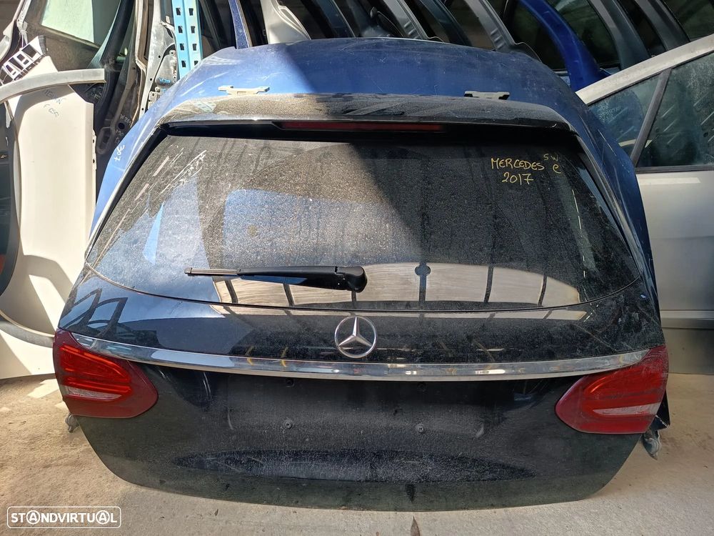 Tampa mala Mercedes W205 carrinha ano 2017 - 1