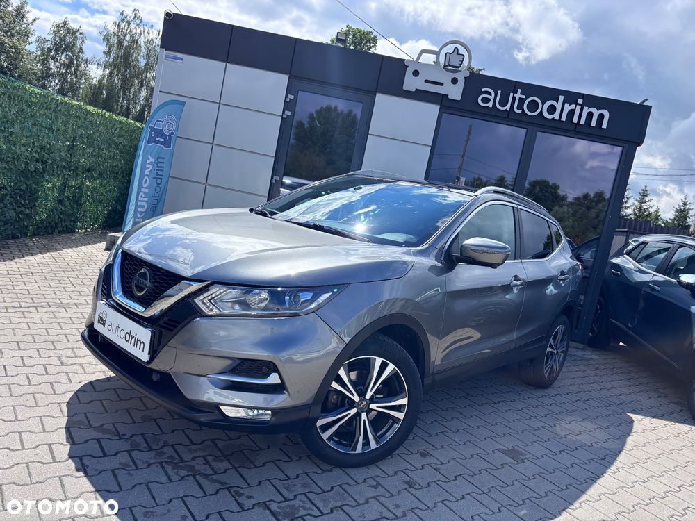 Nissan Qashqai 1.3 DIG-T N-Connecta - 1