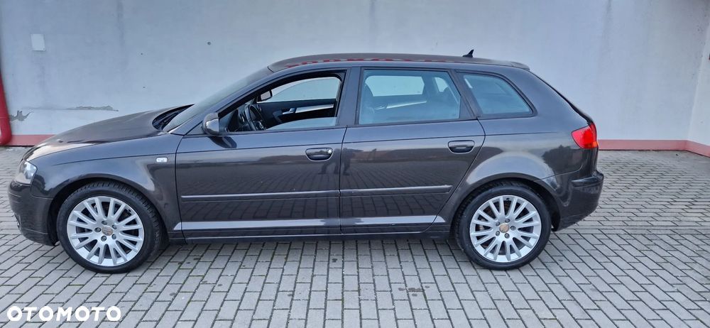 Audi A3 Sportback - 6