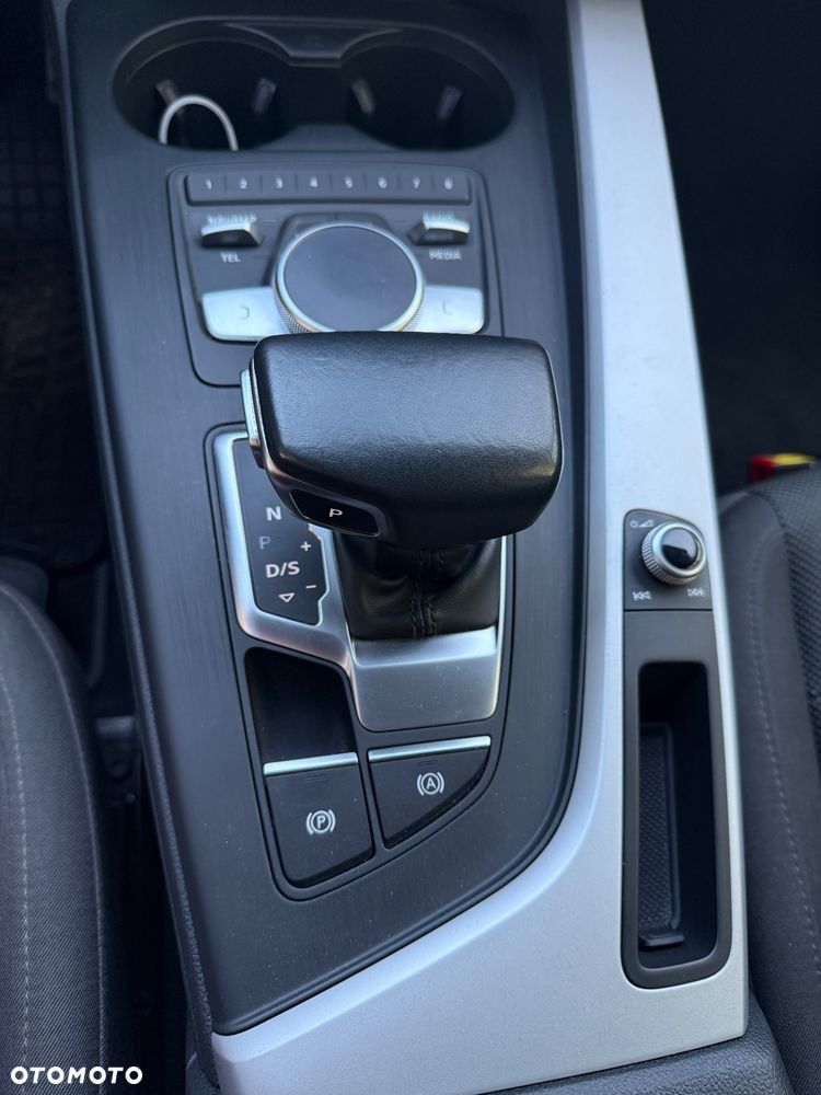 Audi A4 Limousine 35 TDI S tronic - 31